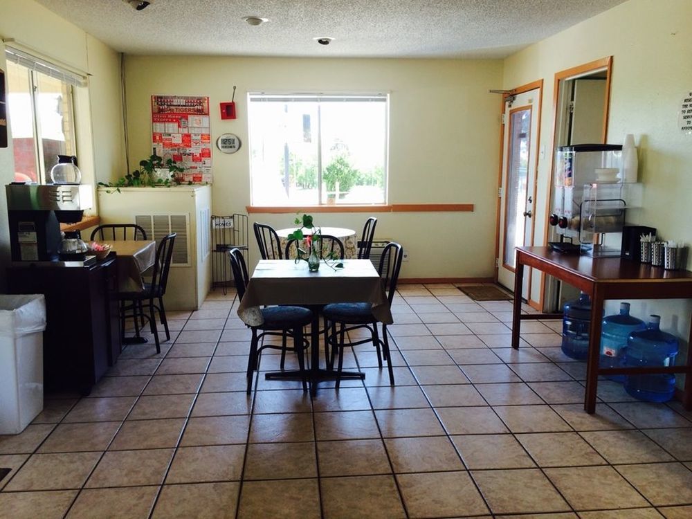 Glen Rose Inn & Suites Interno foto